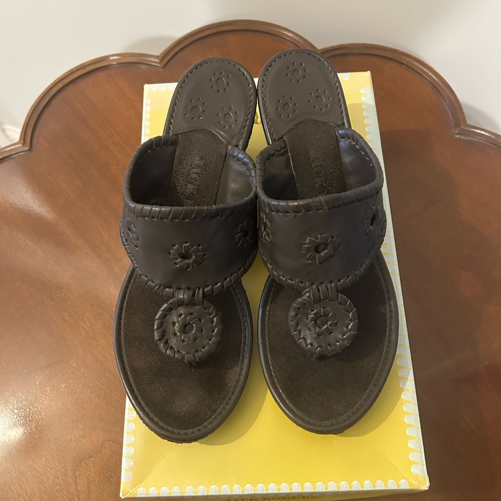 Jack Rogers Dark Brown Leather Sandals w/ Unique Cane Look Wedge/New in Box 7.5